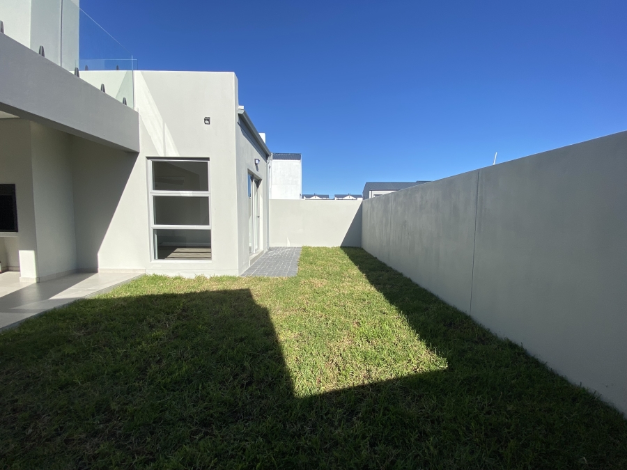 4 Bedroom Property for Sale in Sandown Western Cape